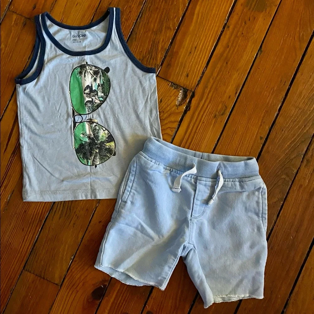 Gap Grey Graphic Tank & Light Jean Shorts Size 3T